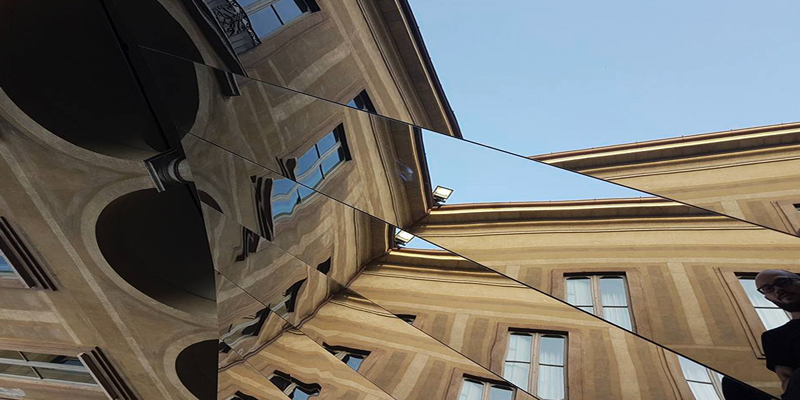 Palazzo Isimbardi location WT Award 2018, installation in main courtyard 